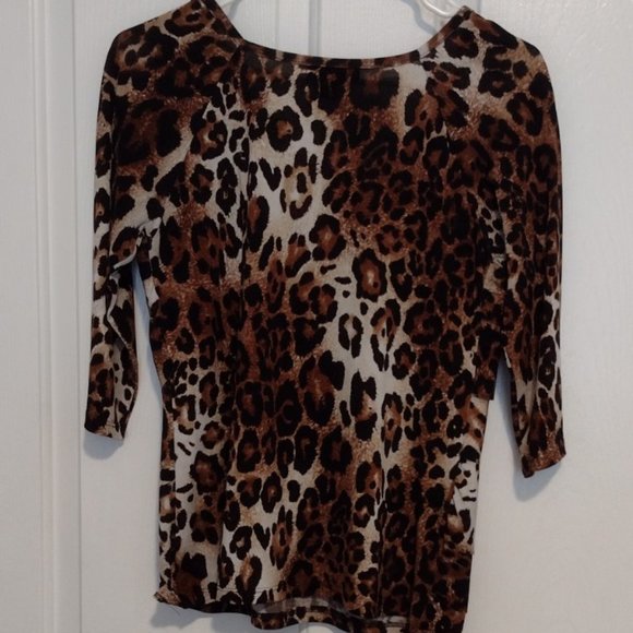 AGB Front Ruffled Animal Print Ladies Blouse - Picture 2 of 9